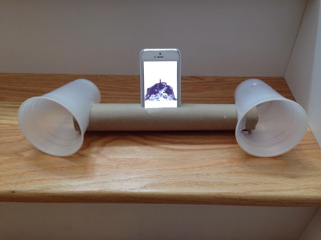 iphone-cup-speakers-lol.jpg