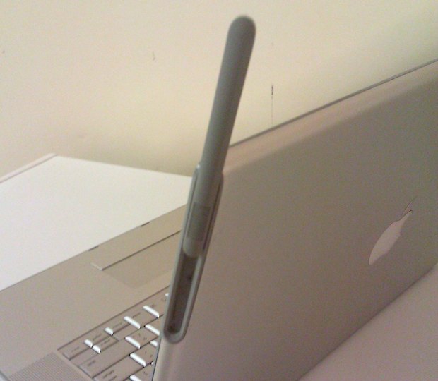MacBook Pro 3G Prototype