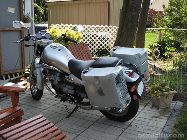Mac cases used as motorcycle saddlebags