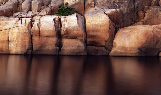 rocky coastline wallpaper