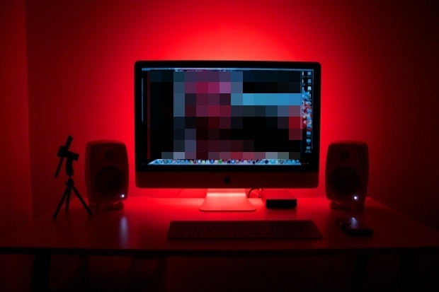 iMac with red LED backlighting
