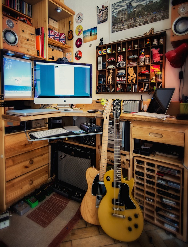 iMac setup of a photographer and musician