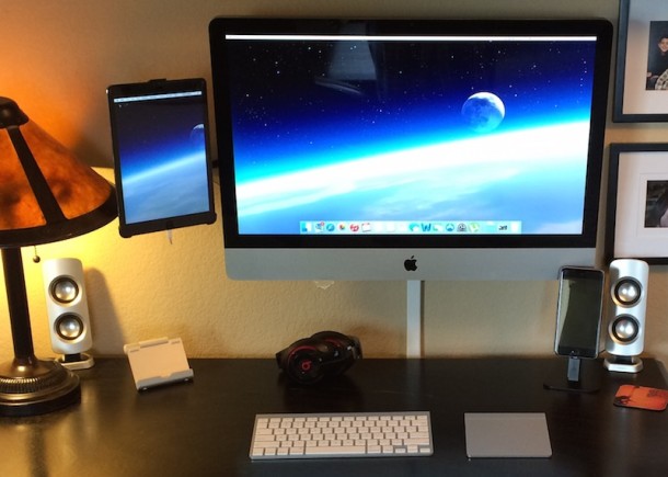 Wall mounted iMac setup