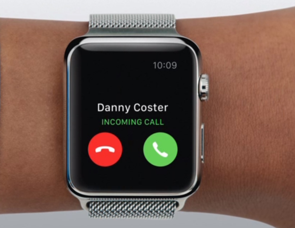 Dismiss Incoming Phone Call To Apple Watch With A Quick Palm Trick 3776