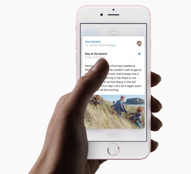 iPhone with 3d Touch enabled, peaking at an email