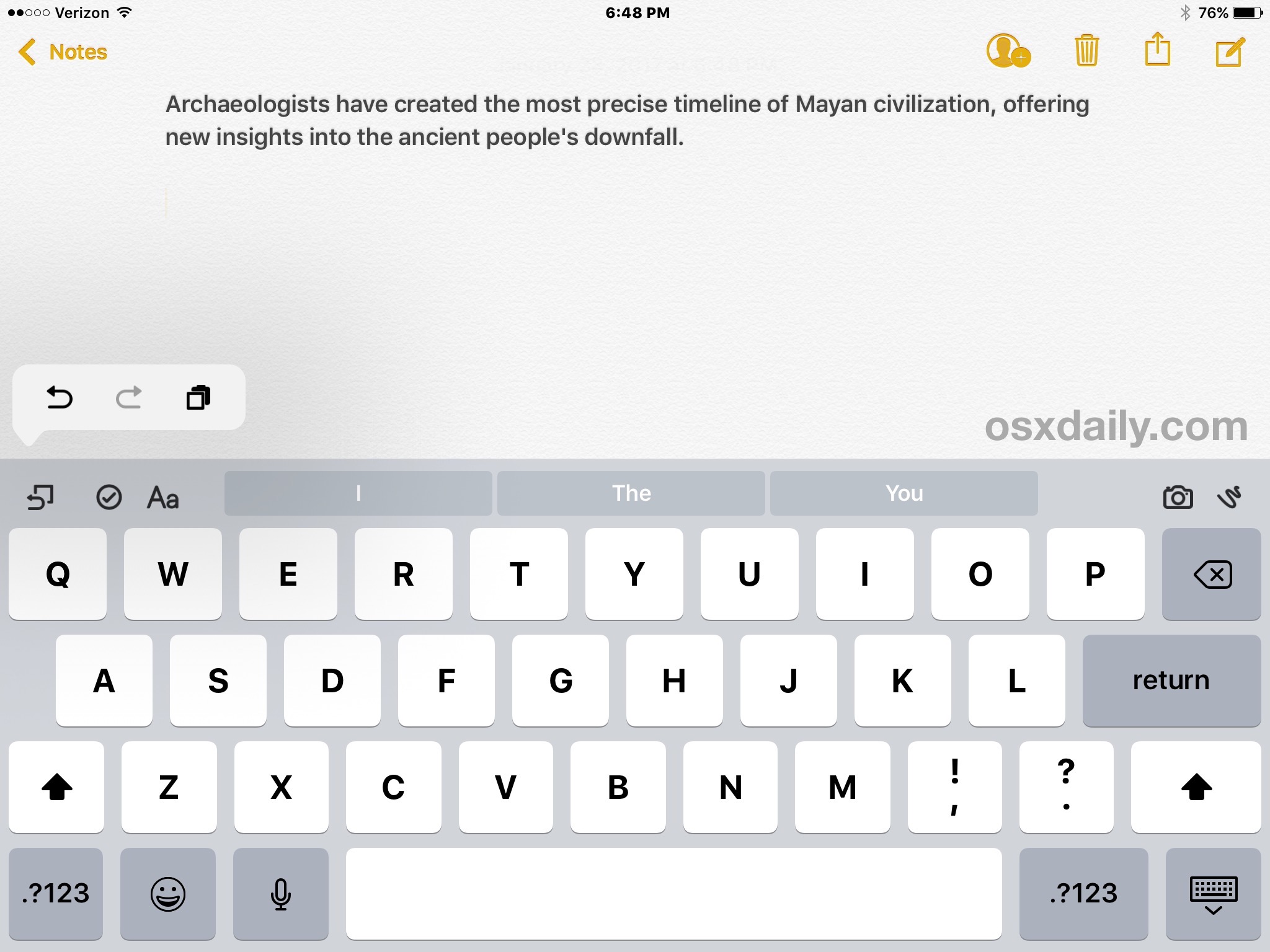 На iPad вставлены данные, скопированные в буфер обмена.