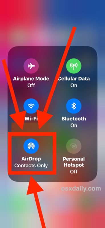 Нажмите на кнопку AirDrop в расширенном Центре управления iOS 11.