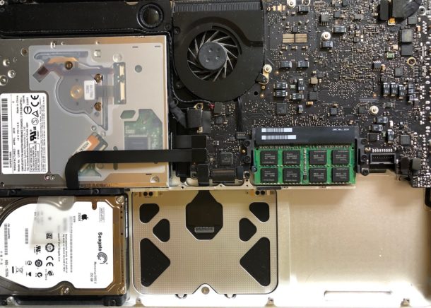 MacBook Pro with no battery will not boot with normal power press