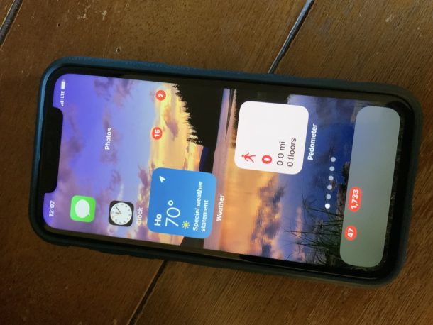 iPhone missing icons on Home Screen and dock