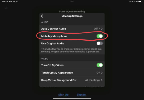 Automatically mute microphone in Zoom when joining a meeting on iPhone, iPad, Android