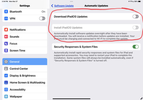 Settings for automatically downloading and installing iPadOS and iOS software updates